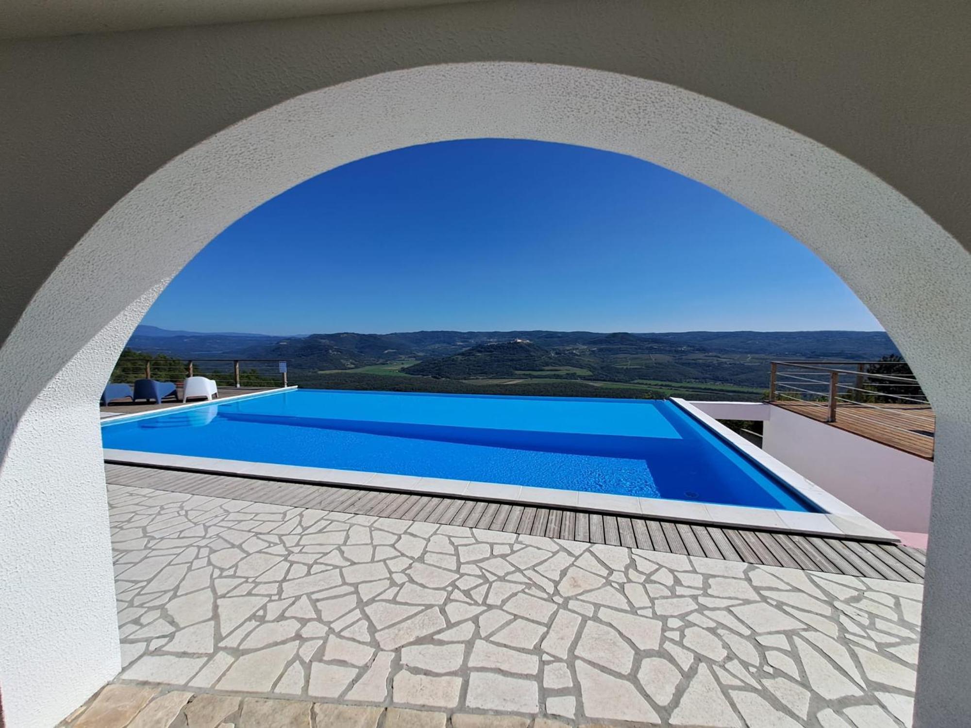 Villa San Silvestro Oprtalj Exterior photo