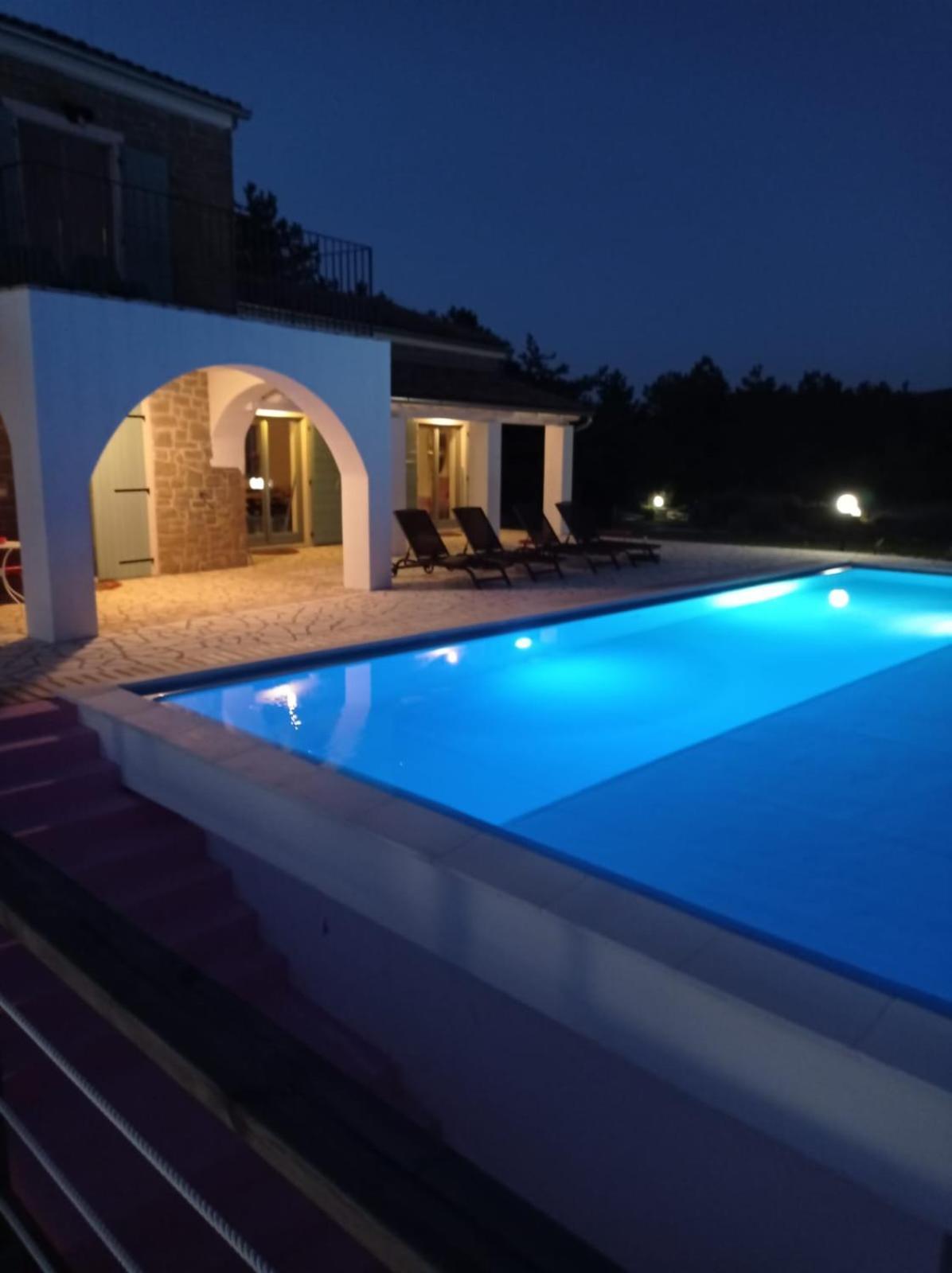 Villa San Silvestro Oprtalj Exterior photo