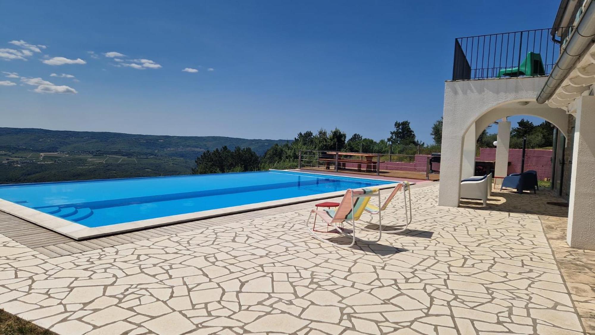 Villa San Silvestro Oprtalj Exterior photo